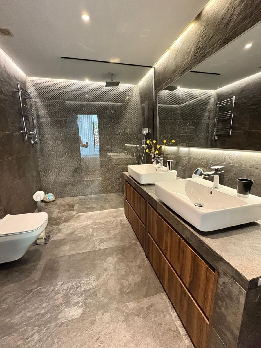 2 quarto Apartamento para venda em Benahavis com piscina - 595 000 € (Ref: 10008298)