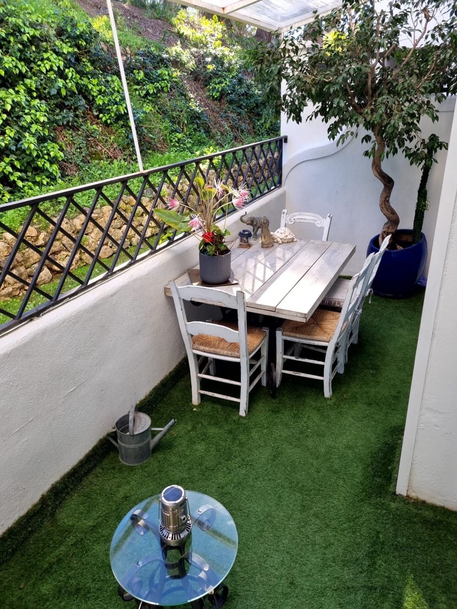 2 quarto Apartamento para venda em Benahavis com piscina - 595 000 € (Ref: 10008298)