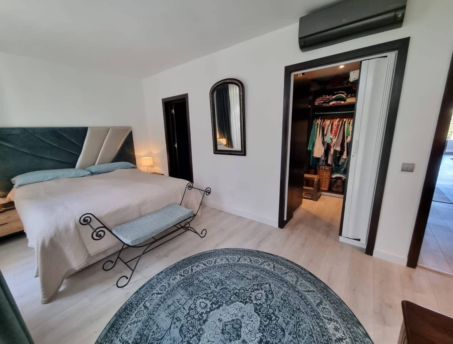 2 quarto Apartamento para venda em Benahavis com piscina - 595 000 € (Ref: 10008298)