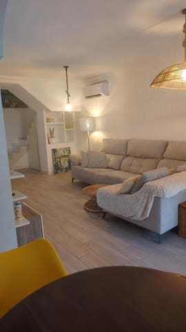 4 quarto Moradia Geminada para venda em Ibiza / Eivissa cidade com garagem - 740 000 € (Ref: 10012806)