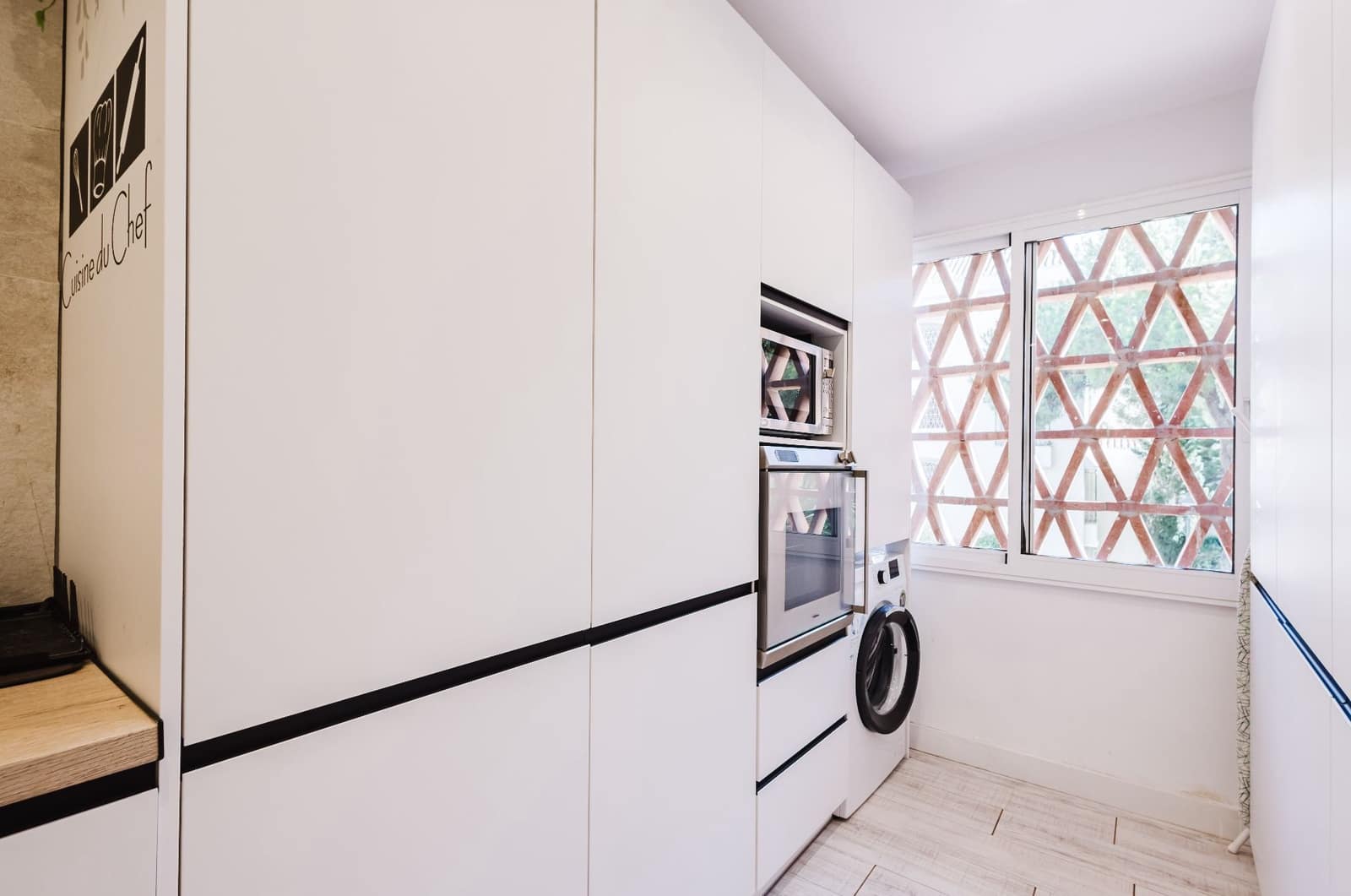 3 slaapkamer Flat te koop in Marbella - € 630.000 (Ref: 10015029)