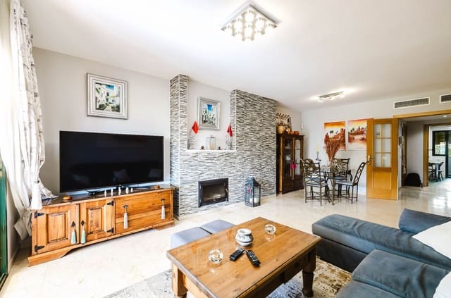 2 Zimmer Wohnung zu verkaufen in Estepona mit Pool Garage - 380.000 € (Ref: 10015031)