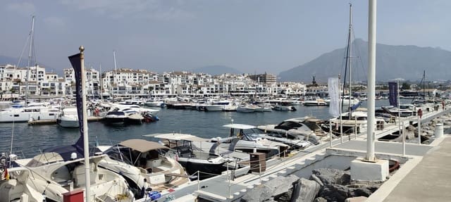 1 bedroom Flat for sale in Marbella - € 656,000 (Ref: 10017040)