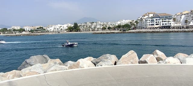 1 bedroom Flat for sale in Marbella - € 656,000 (Ref: 10017040)