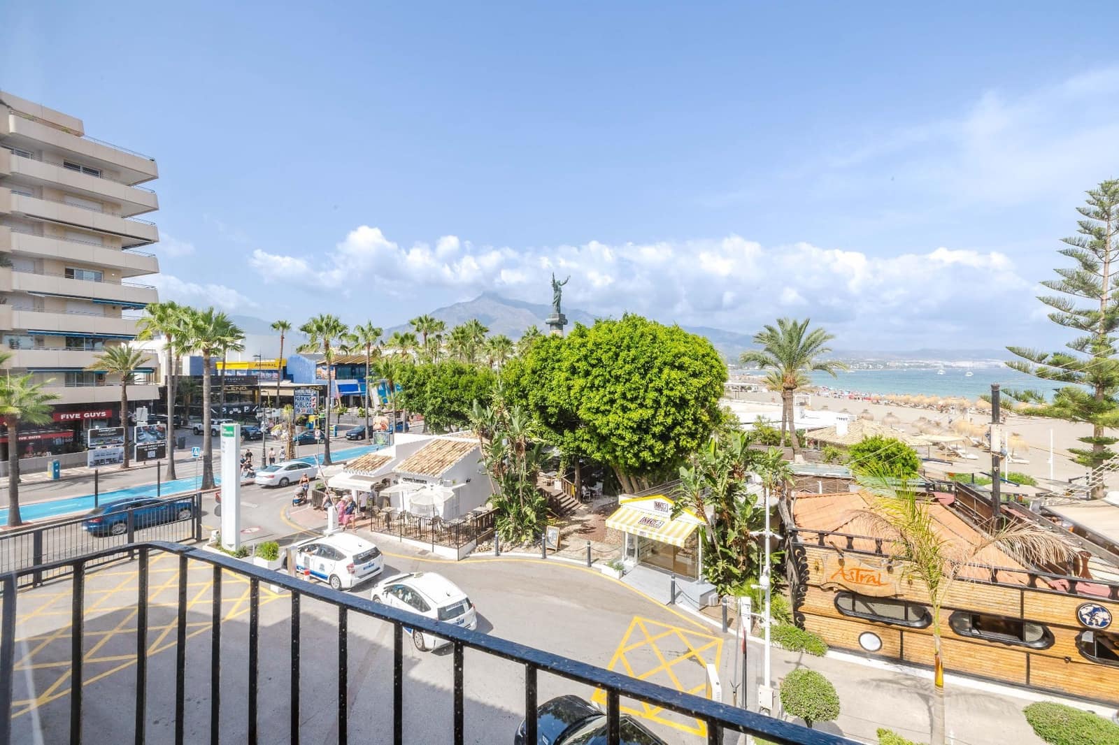 1 soveværelse Lejlighed til salg i Marbella - € 656.000 (Ref: 10017040)