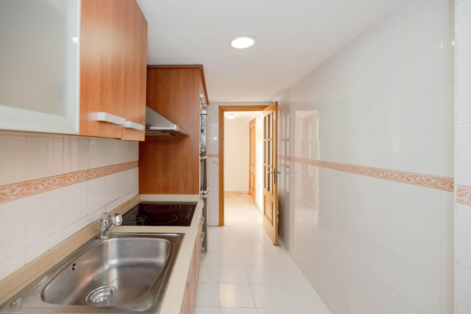 3 Zimmer Wohnung zu verkaufen in Estepona mit Garage - 425.000 € (Ref: 10021956)