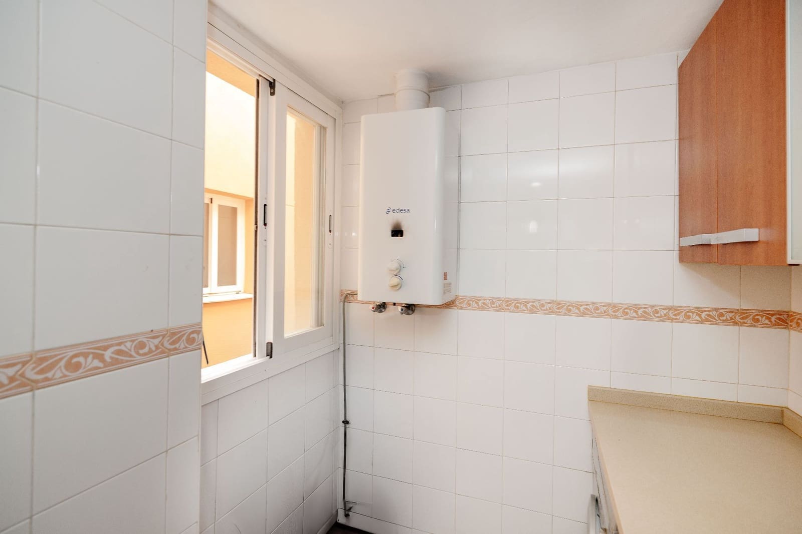 3 Zimmer Wohnung zu verkaufen in Estepona mit Garage - 425.000 € (Ref: 10021956)