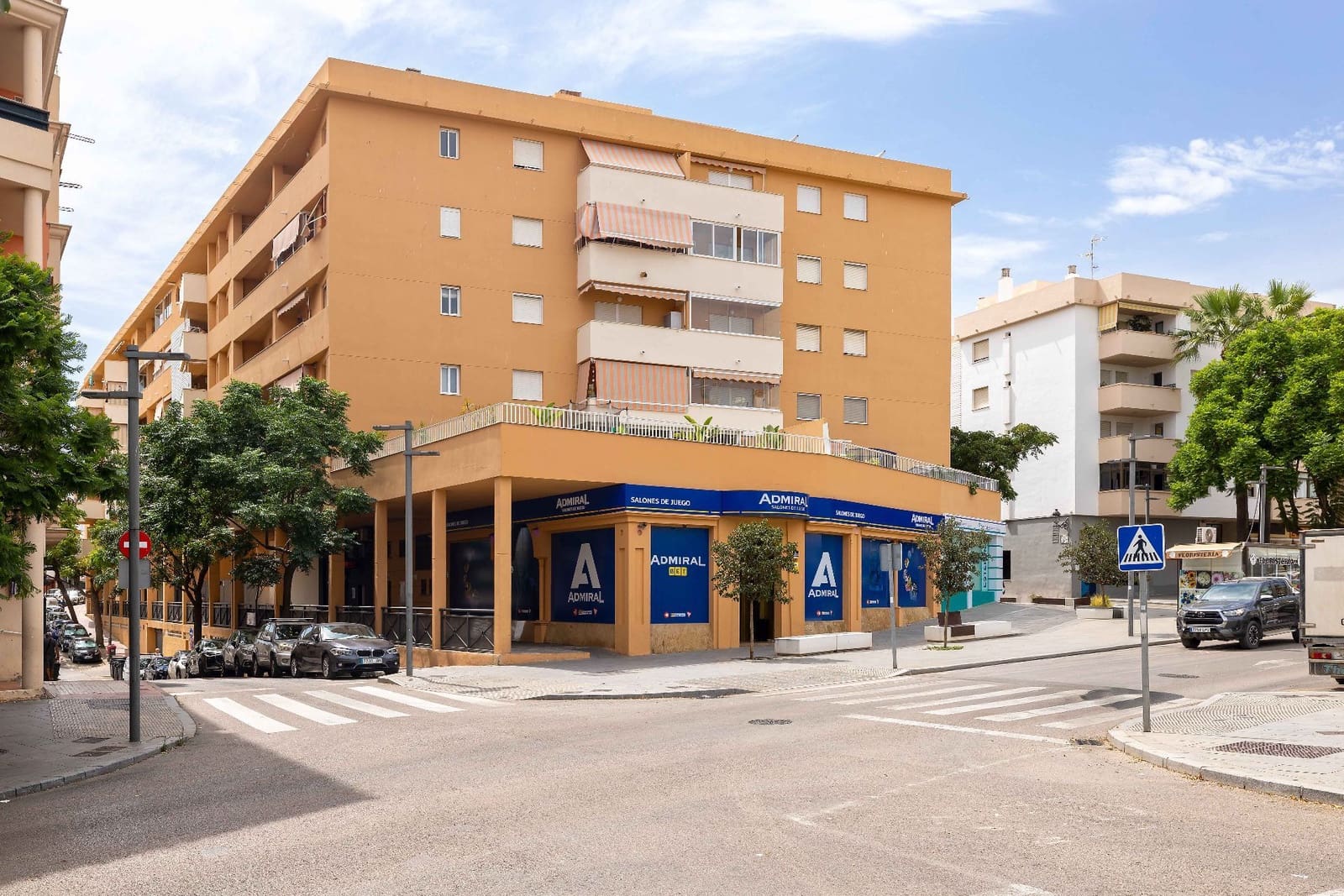 3 Zimmer Wohnung zu verkaufen in Estepona mit Garage - 425.000 € (Ref: 10021956)