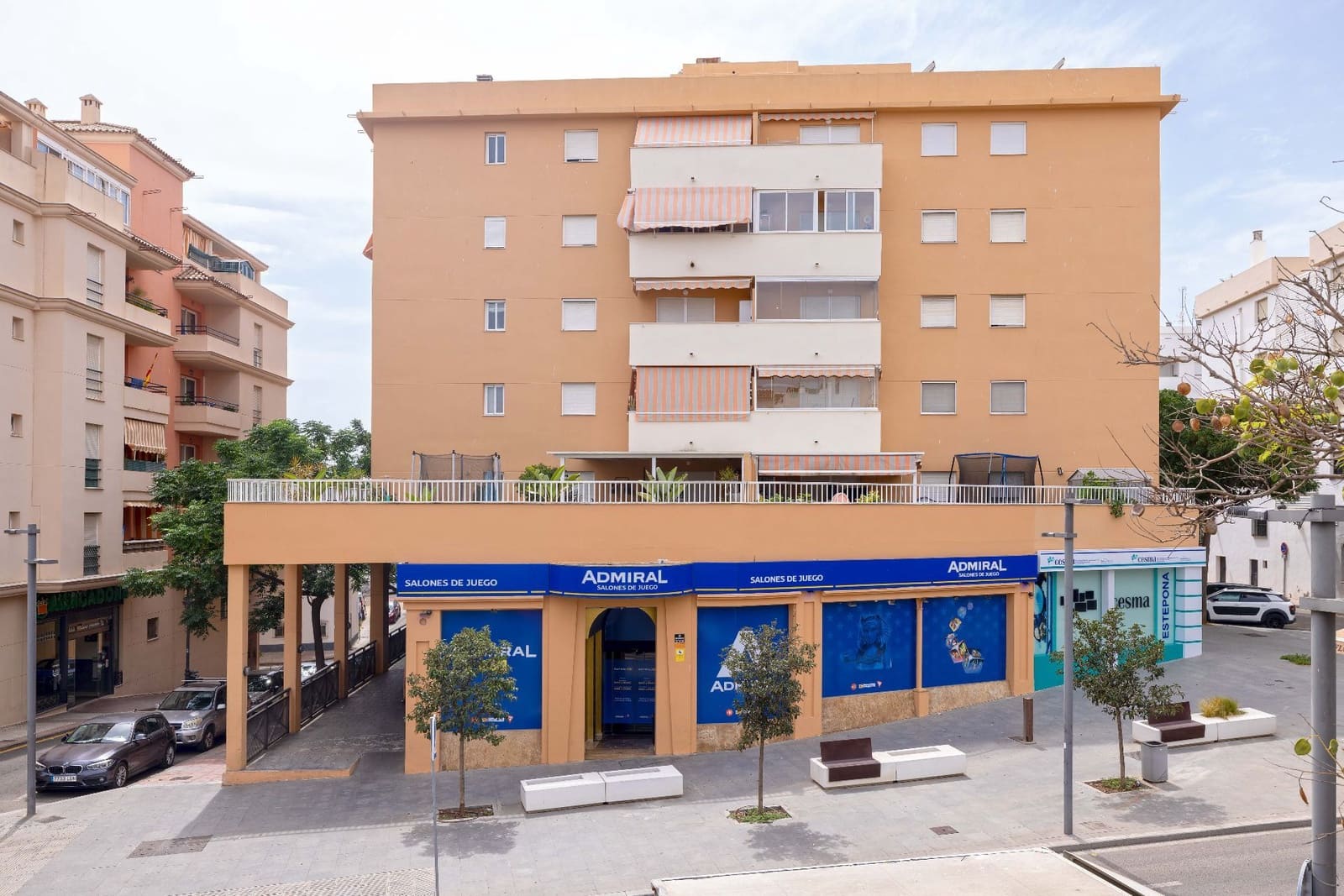 3 Zimmer Wohnung zu verkaufen in Estepona mit Garage - 425.000 € (Ref: 10021956)