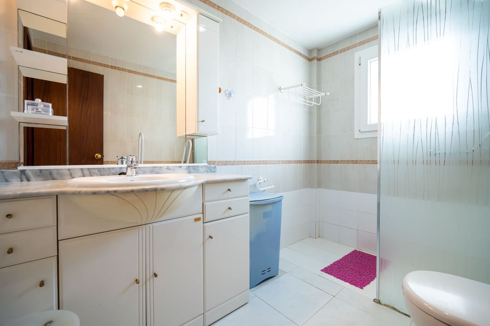 3 chambre Appartement à vendre à Sant Antoni de Portmany avec garage - 567 000 € (Ref: 10030001)