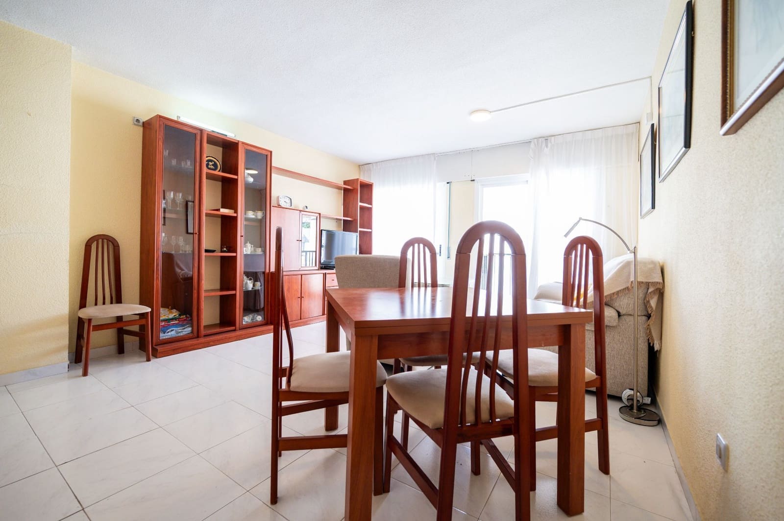 3 chambre Appartement à vendre à Sant Antoni de Portmany avec garage - 567 000 € (Ref: 10030001)