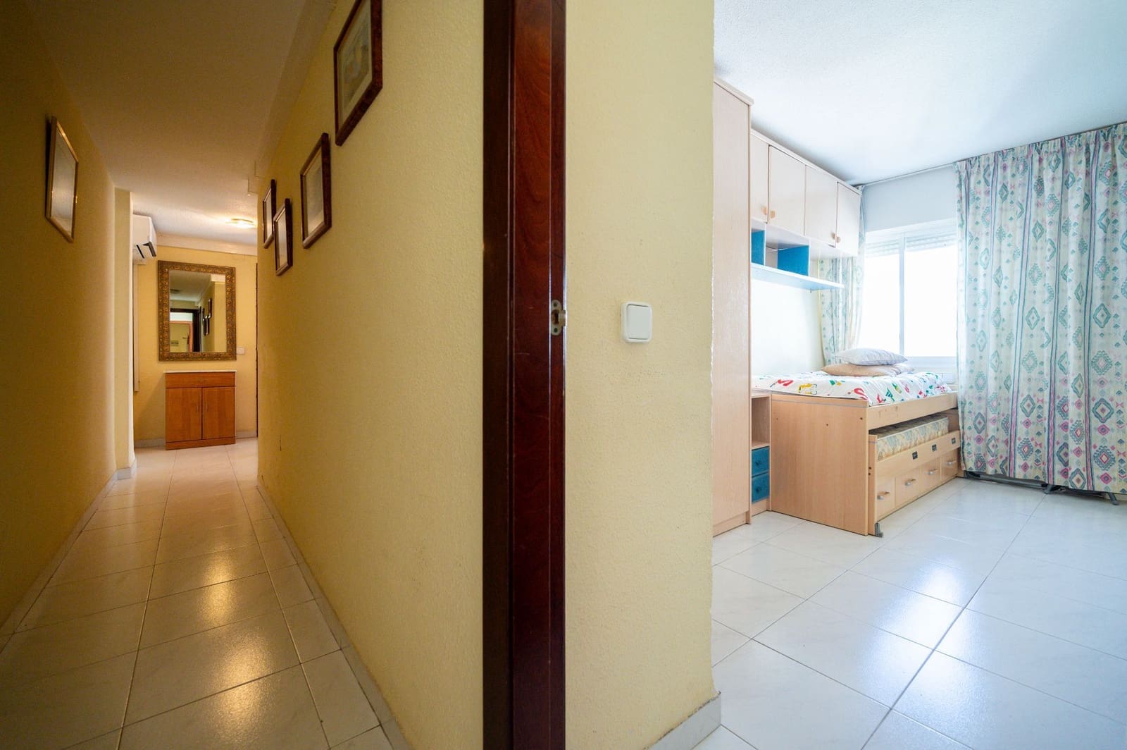 3 chambre Appartement à vendre à Sant Antoni de Portmany avec garage - 567 000 € (Ref: 10030001)