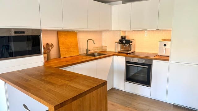 3 bedroom Semi-detached Villa for sale in Mijas with garage - € 559,000 (Ref: 10030002)