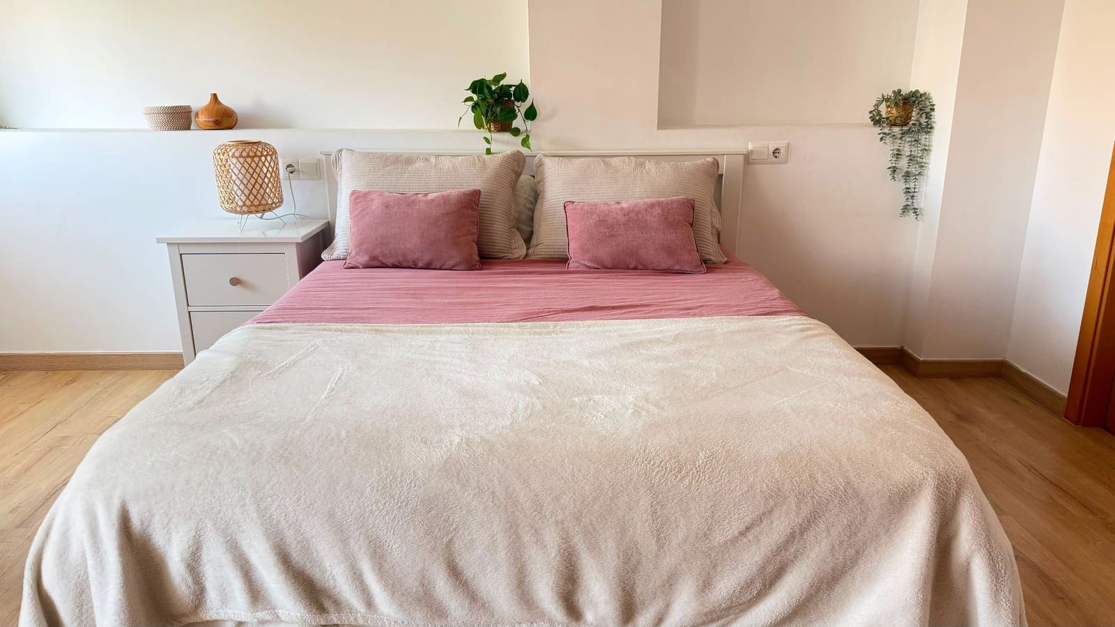 3 bedroom Semi-detached Villa for sale in Mijas with garage - € 559,000 (Ref: 10030002)