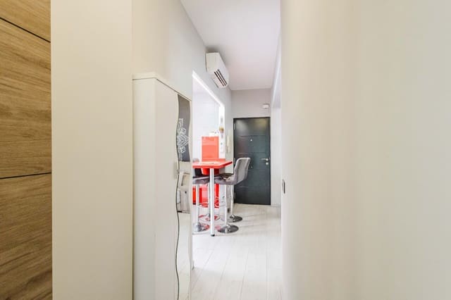 3 sypialnia Mieszkanie na sprzedaż w Miasto Málaga - 269 000 € (Ref: 10030006)