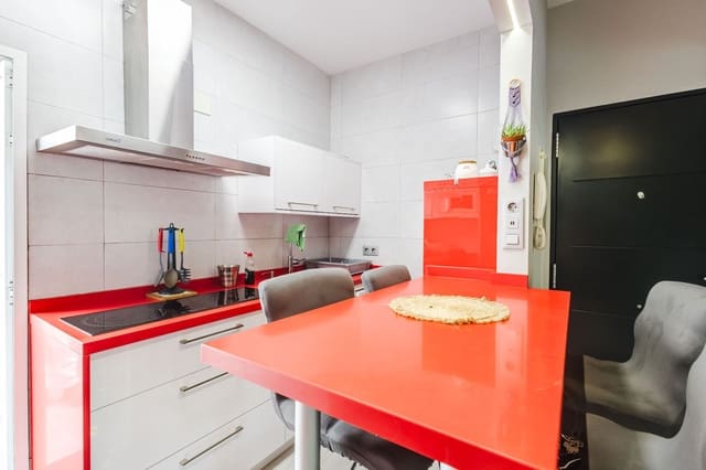 3 sypialnia Mieszkanie na sprzedaż w Miasto Málaga - 269 000 € (Ref: 10030006)