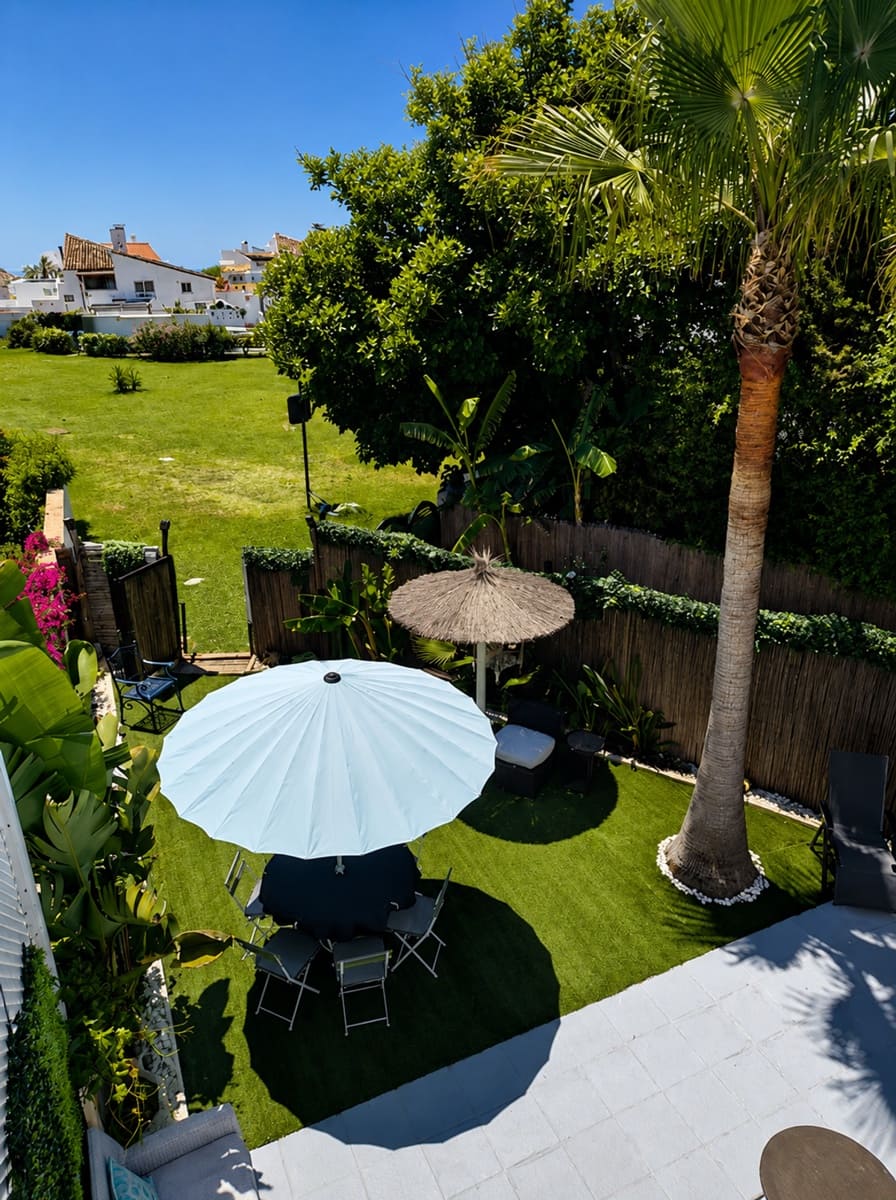 3 bedroom Semi-detached Villa for sale in Bahia Dorada with pool garage - € 550,000 (Ref: 10031440)