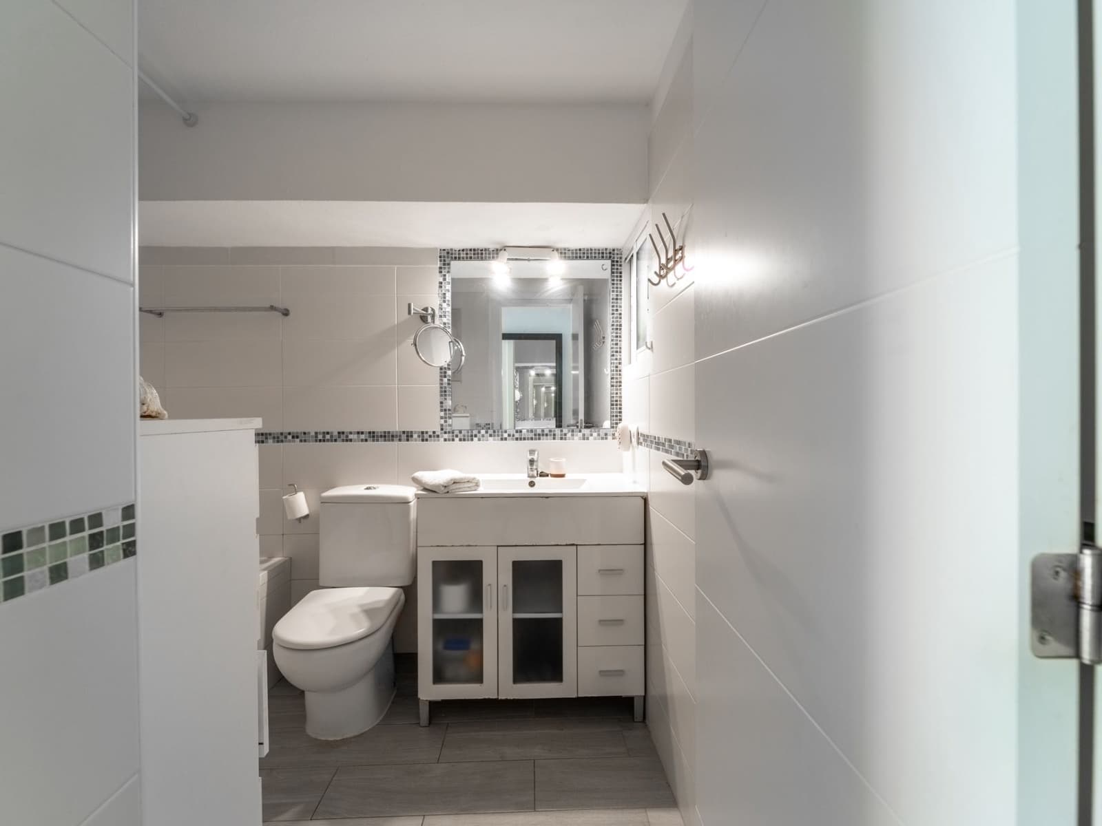 3 chambre Villa/Maison Semi-Mitoyenne à vendre à Bahia Dorada avec piscine garage - 550 000 € (Ref: 10031440)