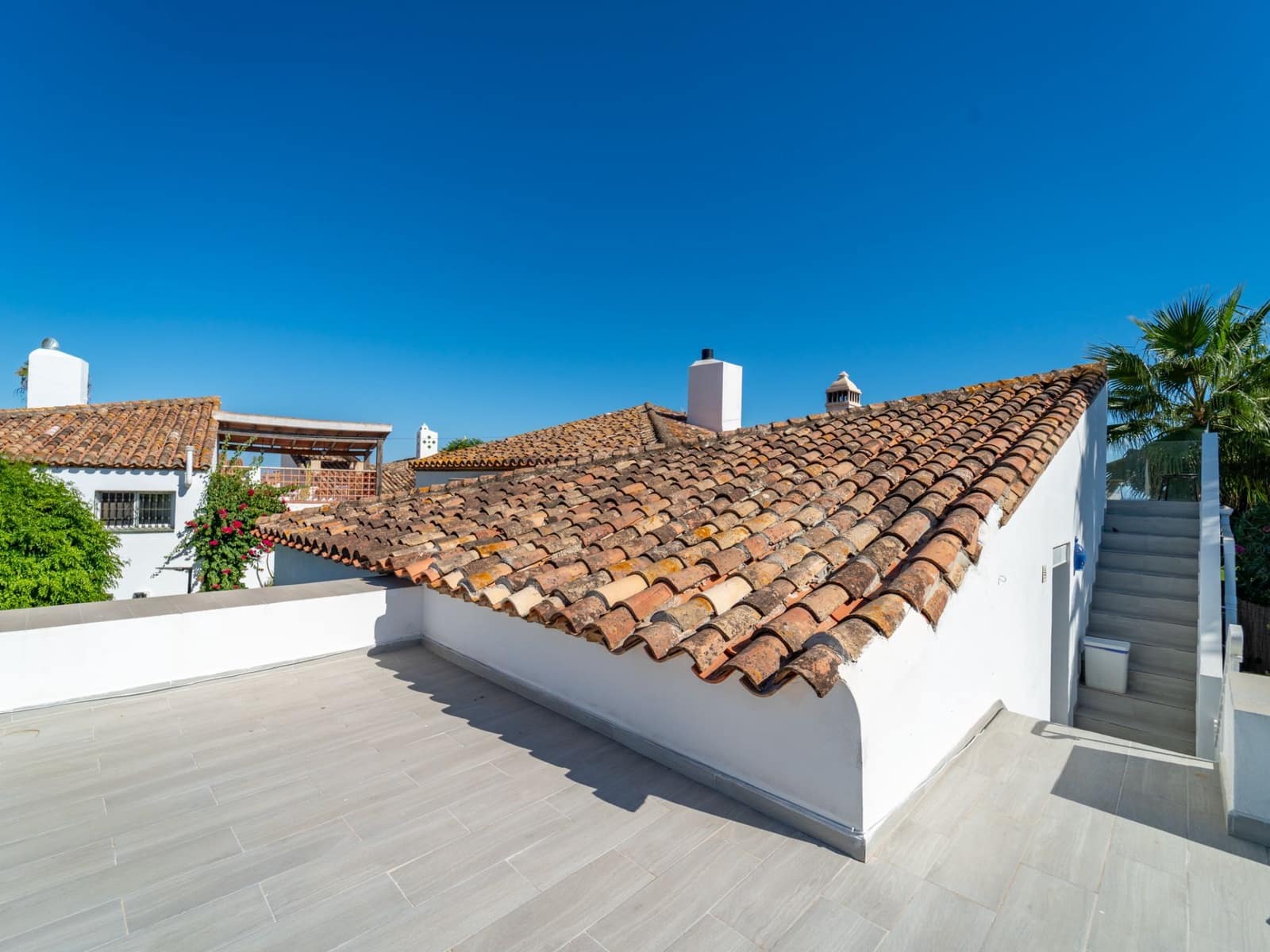 3 chambre Villa/Maison Semi-Mitoyenne à vendre à Bahia Dorada avec piscine garage - 550 000 € (Ref: 10031440)