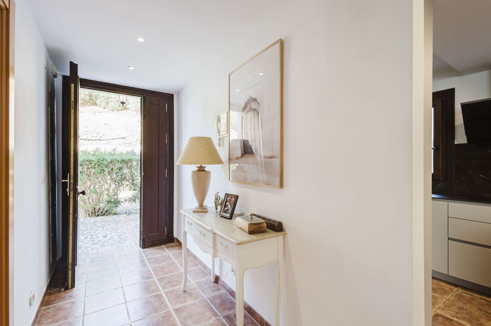 3 soveværelse Bungalow til salg i El Paraiso med swimmingpool garage - € 697.000 (Ref: 10031442)