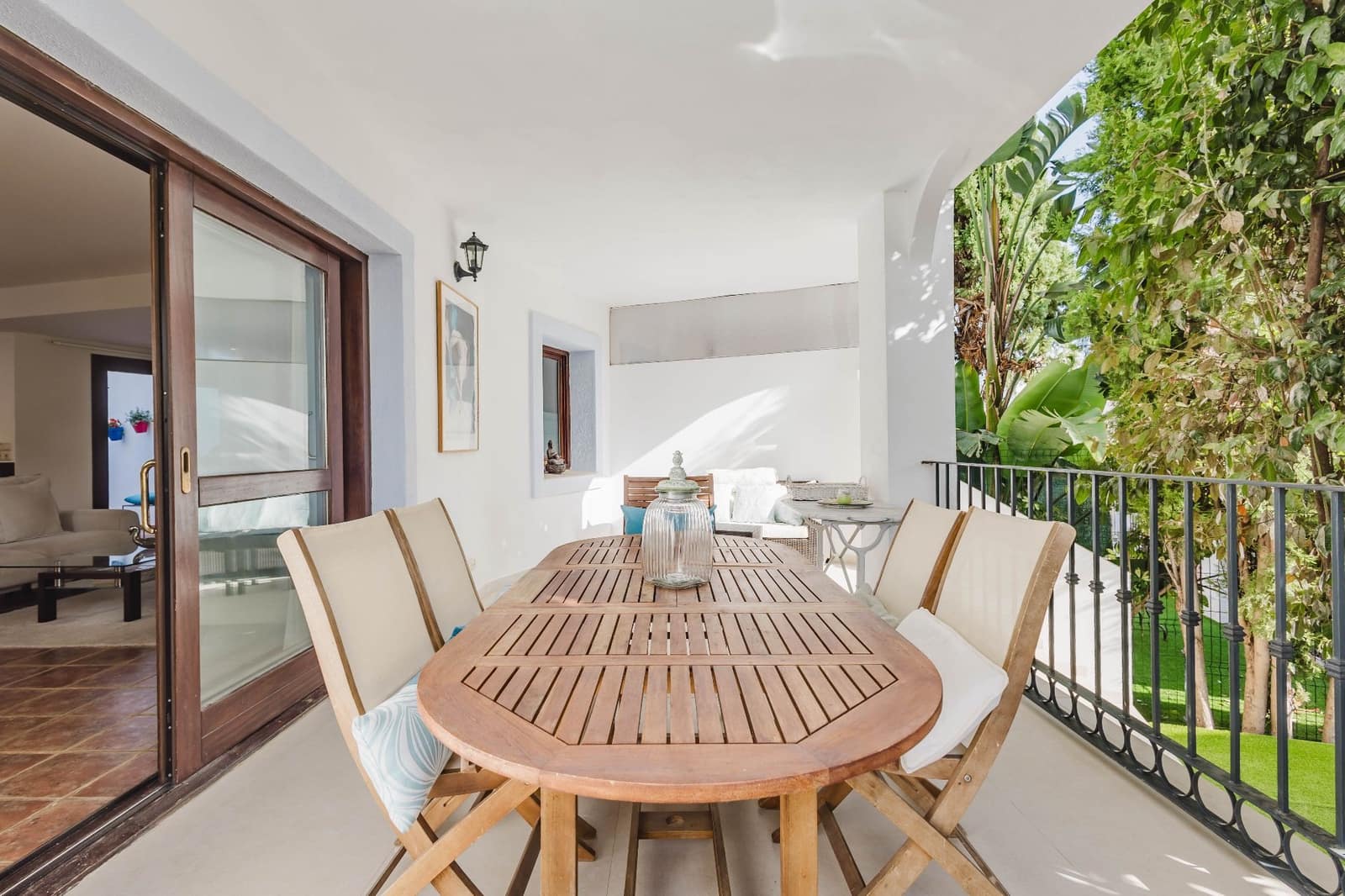 3 soveværelse Bungalow til salg i El Paraiso med swimmingpool garage - € 697.000 (Ref: 10031442)