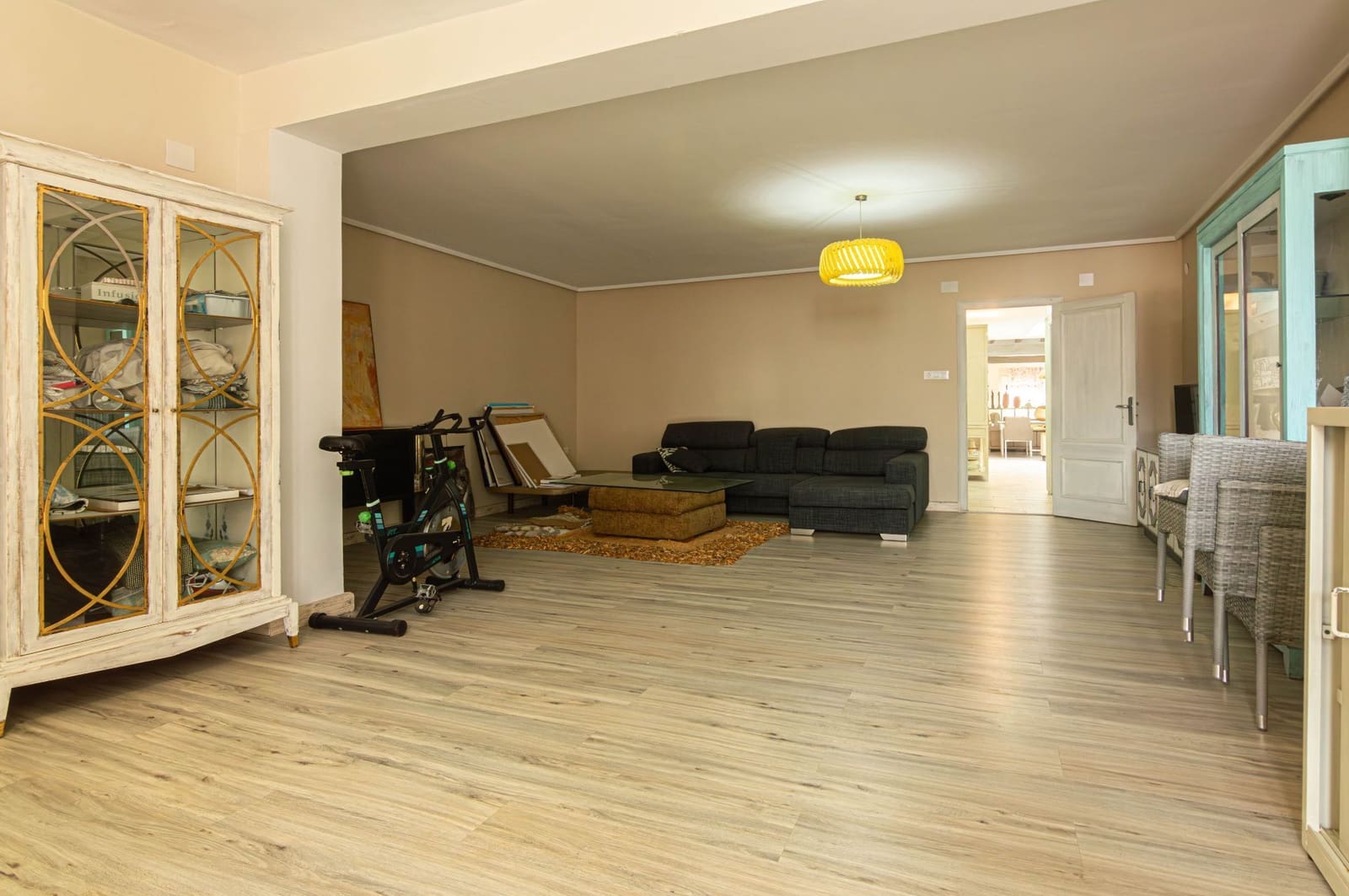 7 sypialnia Willa na sprzedaż w Oliva z garażem - 550 000 € (Ref: 10031444)
