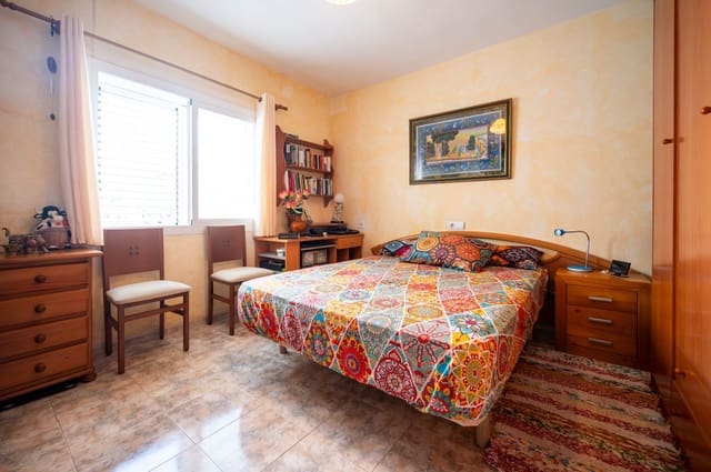 2 sovrum Lägenhet till salu i Ibiza stad - 415 000 € (Ref: 10033424)