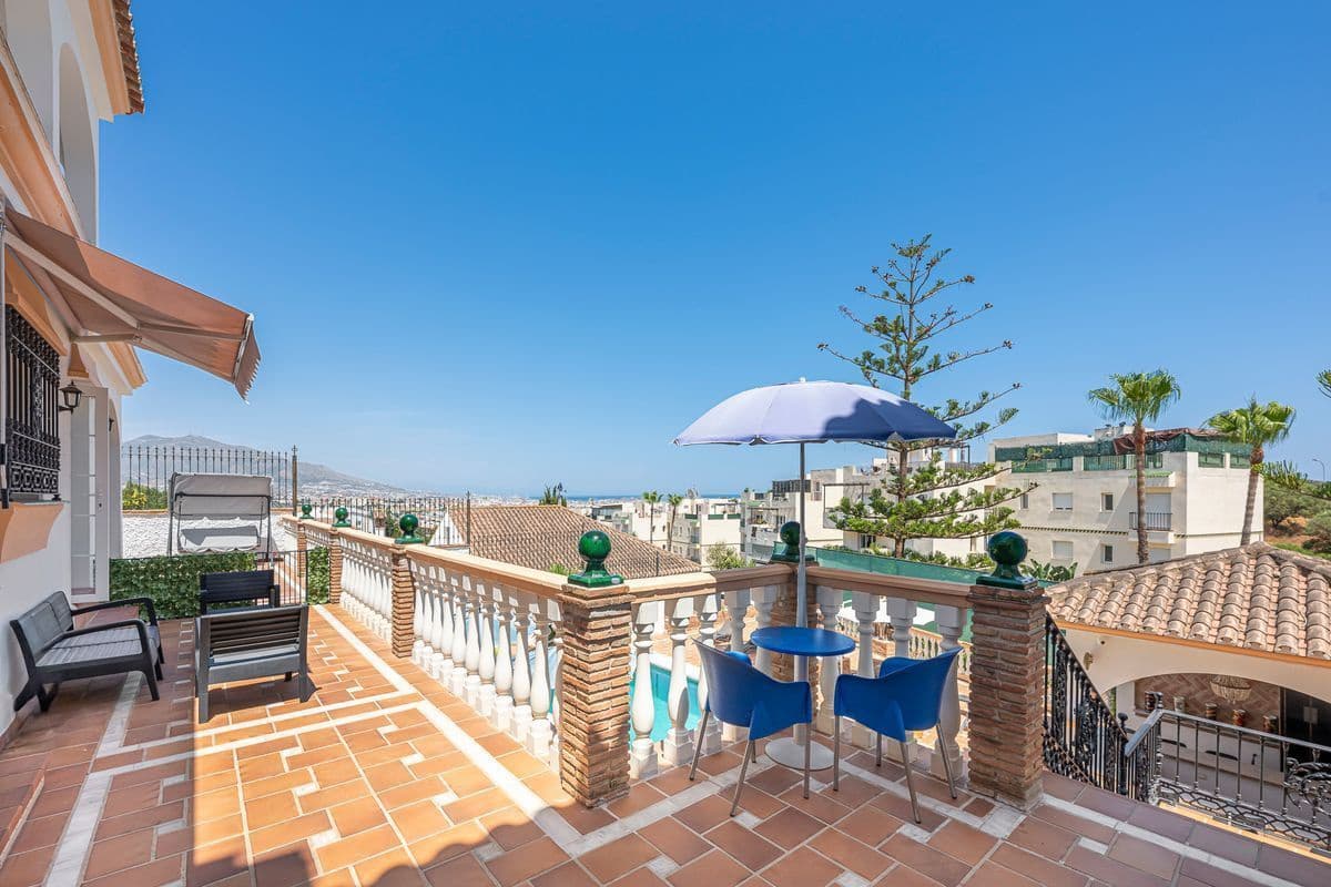 Chalet de 5 habitaciones en Mijas en venta con piscina garaje - 1.190.000 € (Ref: 10033425)