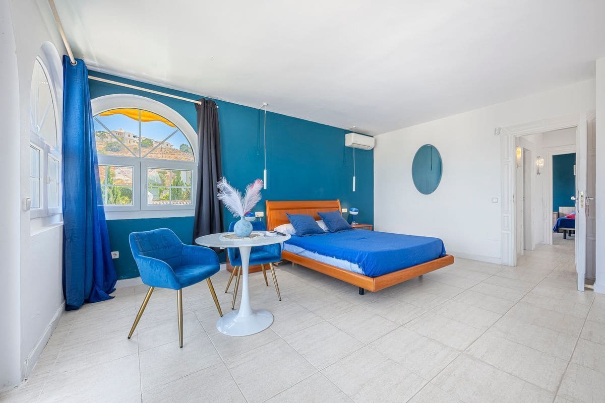 Chalet de 5 habitaciones en Mijas en venta con piscina garaje - 1.190.000 € (Ref: 10033425)