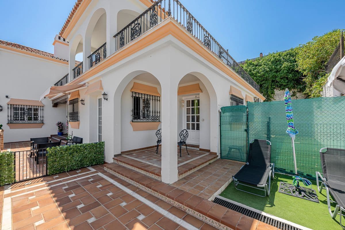 Chalet de 5 habitaciones en Mijas en venta con piscina garaje - 1.190.000 € (Ref: 10033425)