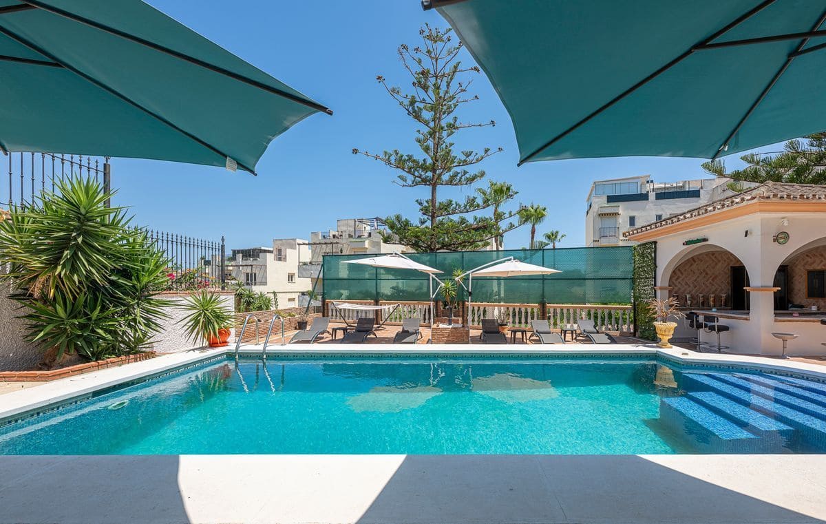 Chalet de 5 habitaciones en Mijas en venta con piscina garaje - 1.190.000 € (Ref: 10033425)