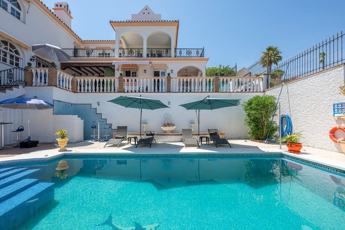 Chalet de 5 habitaciones en Mijas en venta con piscina garaje - 1.190.000 € (Ref: 10033425)