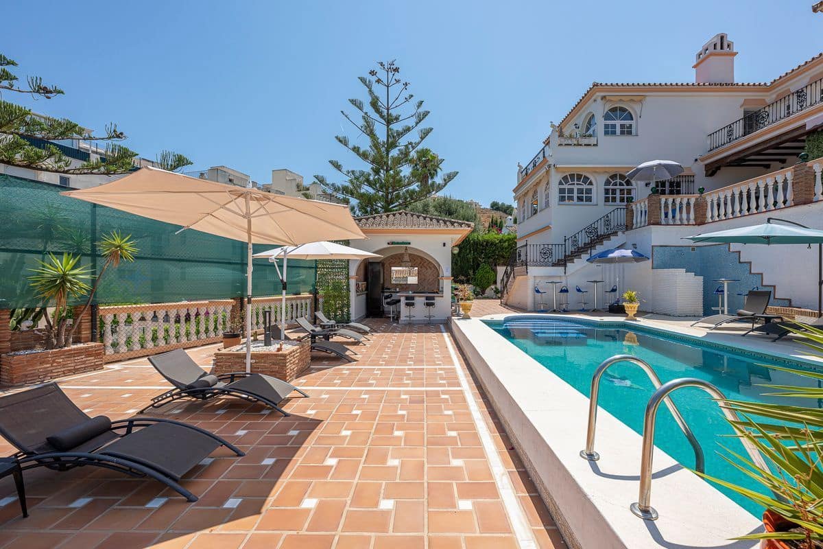 Chalet de 5 habitaciones en Mijas en venta con piscina garaje - 1.190.000 € (Ref: 10033425)