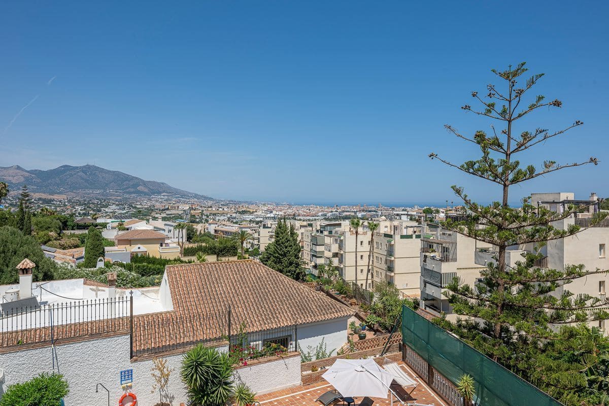 Chalet de 5 habitaciones en Mijas en venta con piscina garaje - 1.190.000 € (Ref: 10033425)