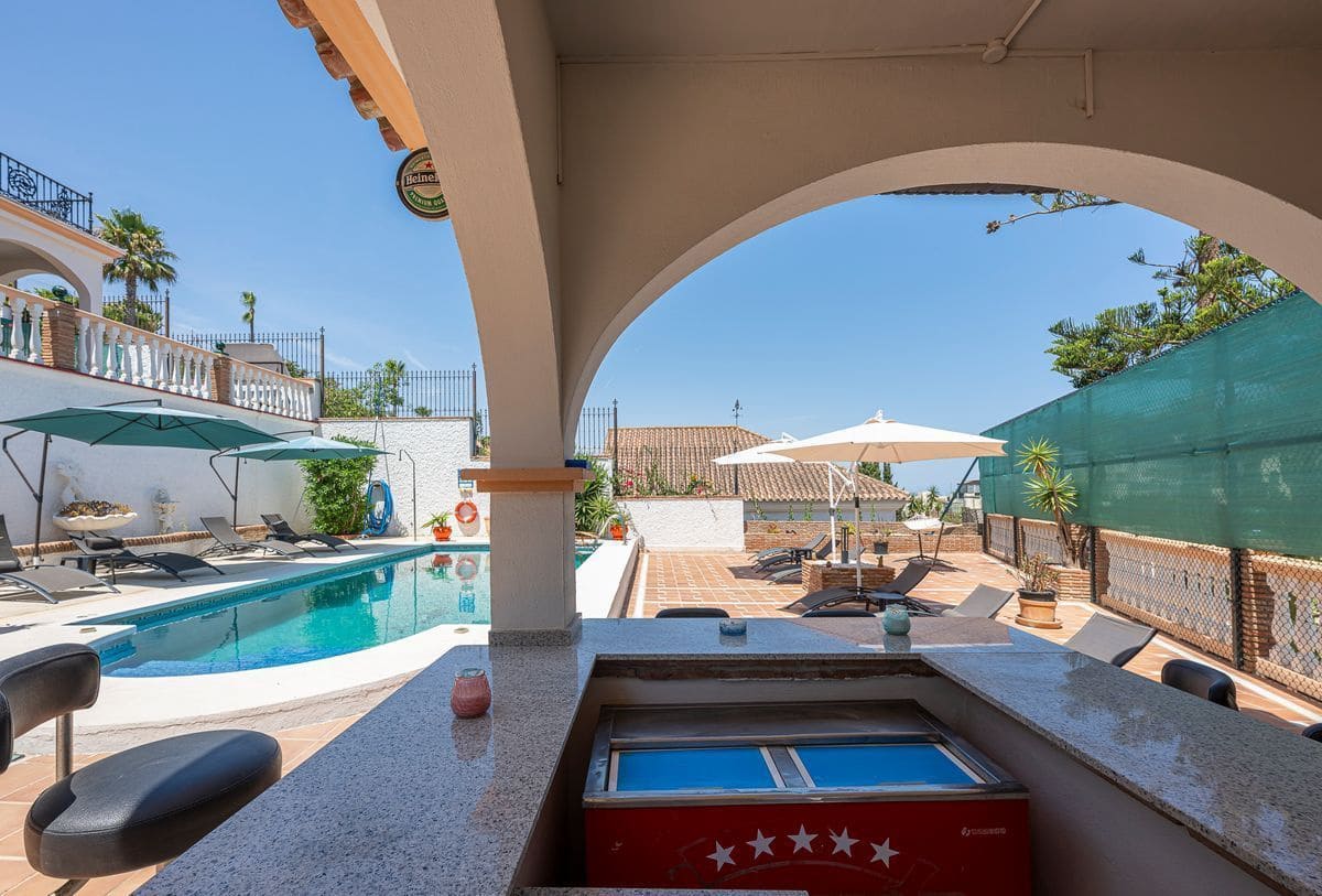 Chalet de 5 habitaciones en Mijas en venta con piscina garaje - 1.190.000 € (Ref: 10033425)