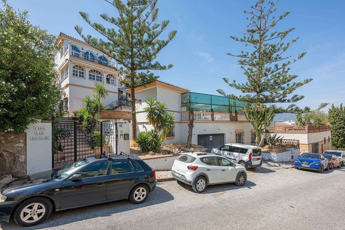 Chalet de 5 habitaciones en Mijas en venta con piscina garaje - 1.190.000 € (Ref: 10033425)