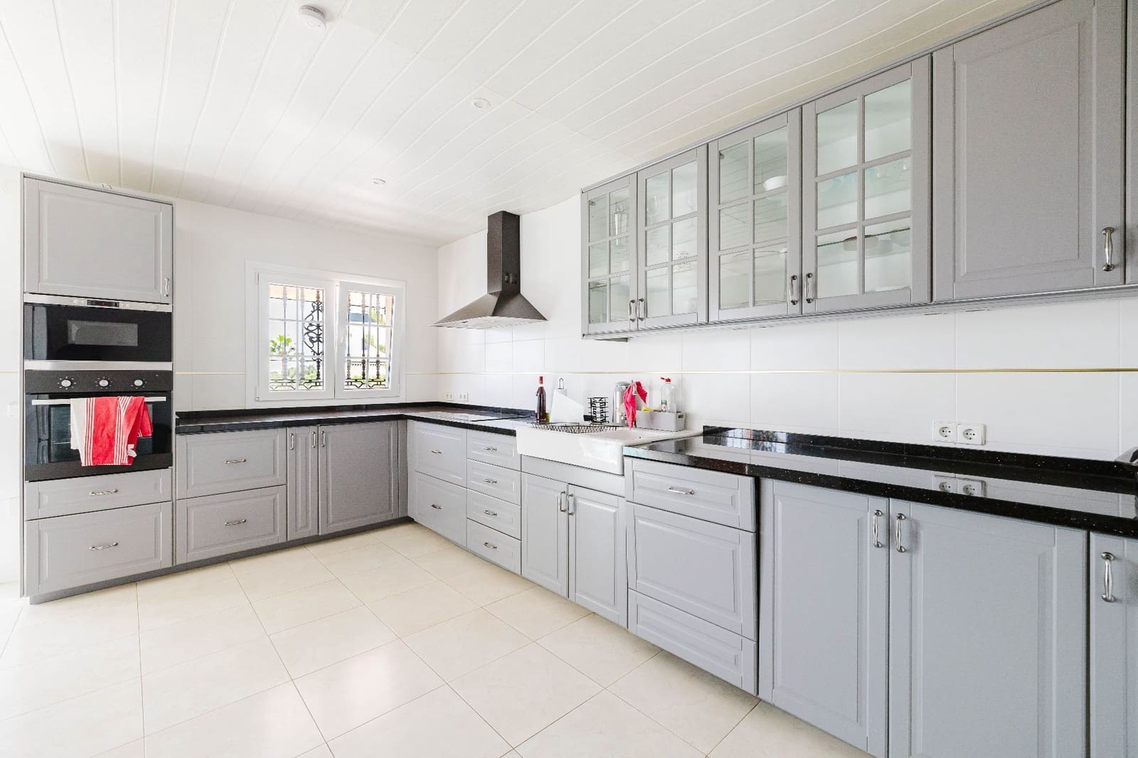 5 soveværelse Villa til salg i Mijas med swimmingpool garage - € 1.150.000 (Ref: 10033425)