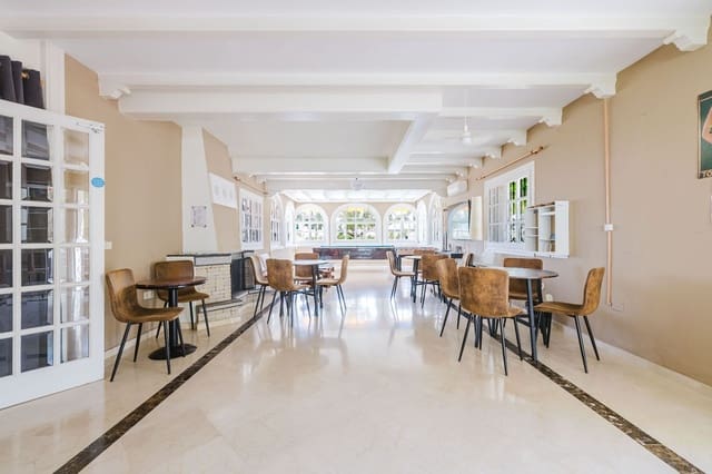 5 sypialnia Willa na sprzedaż w Mijas z basenem garażem - 1 150 000 € (Ref: 10033425)