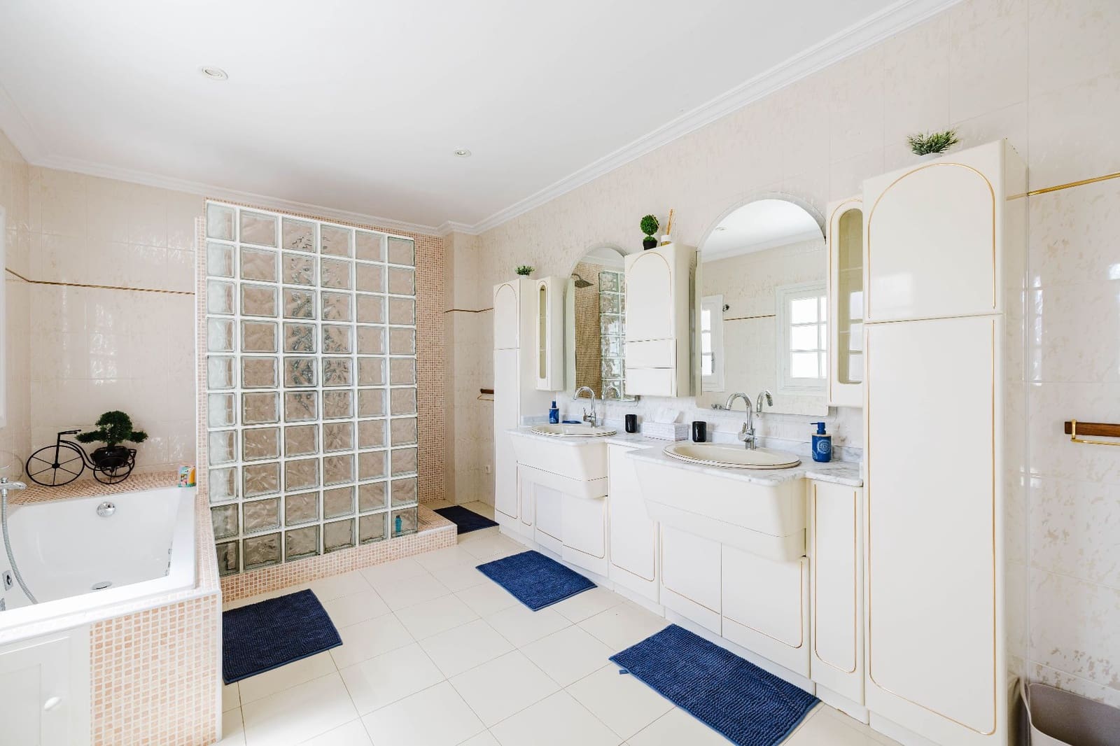 5 soveværelse Villa til salg i Mijas med swimmingpool garage - € 1.150.000 (Ref: 10033425)