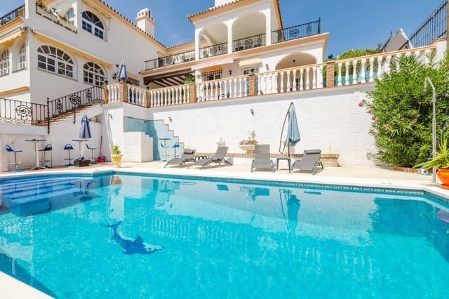 5 sypialnia Willa na sprzedaż w Mijas z basenem garażem - 1 150 000 € (Ref: 10033425)