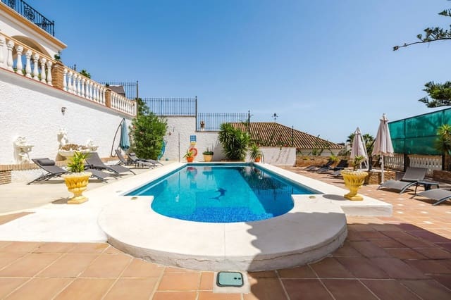 5 sypialnia Willa na sprzedaż w Mijas z basenem garażem - 1 150 000 € (Ref: 10033425)