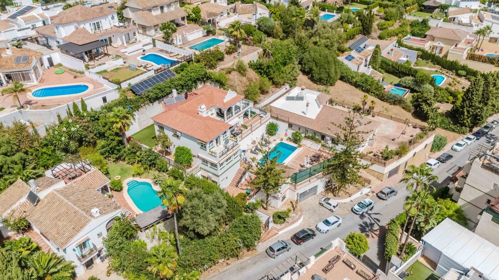 5 soveværelse Villa til salg i Mijas med swimmingpool garage - € 1.150.000 (Ref: 10033425)