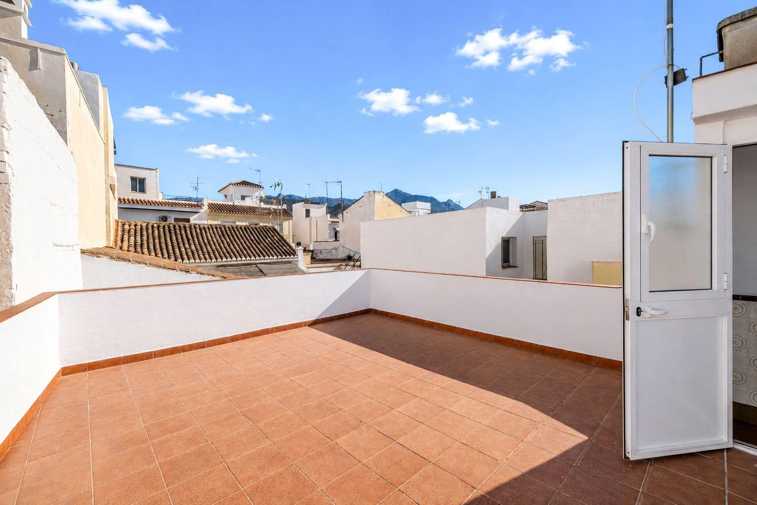 3 soveværelse Byhus til salg i Nerja - € 465.000 (Ref: 10033426)