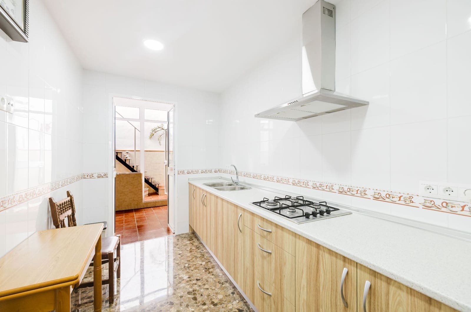 3 soveværelse Byhus til salg i Nerja - € 465.000 (Ref: 10033426)