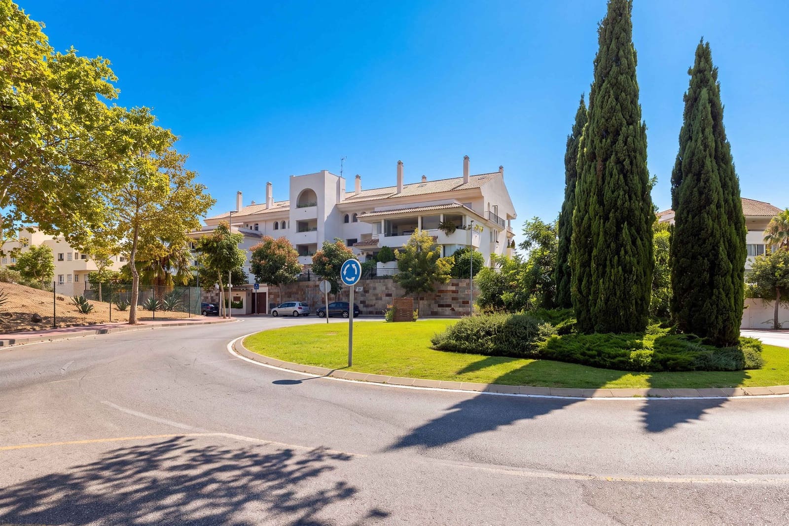 2 makuuhuone Asunto myytävänä paikassa Benalmadena mukana uima-altaan 
autotalli - 430 000 € (Ref: 10034868)