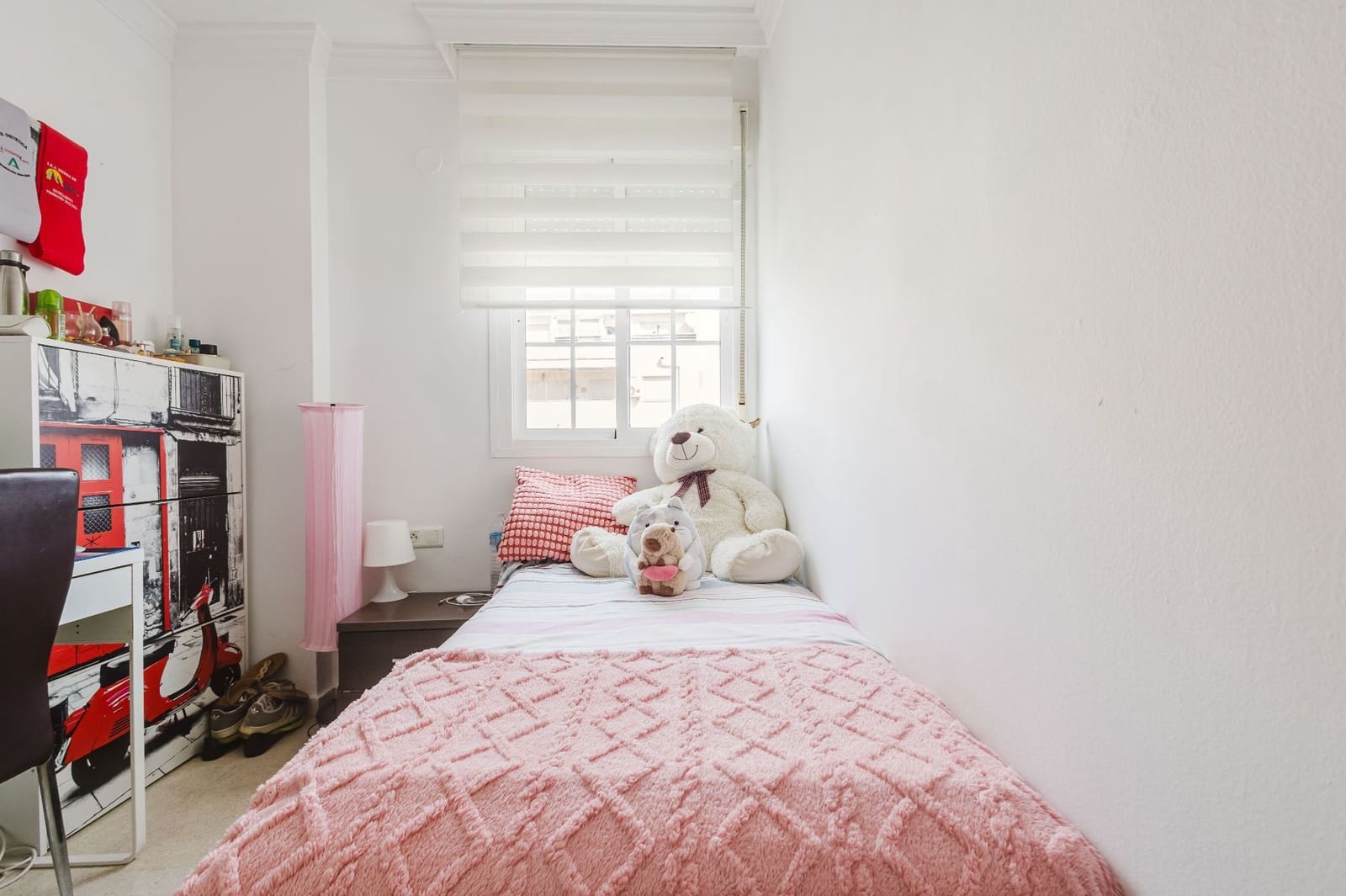2 bedroom Flat for sale in Madrid city - € 215,000 (Ref: 10034869)