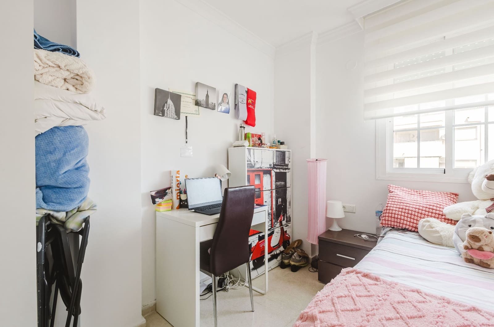 2 bedroom Flat for sale in Madrid city - € 215,000 (Ref: 10034869)