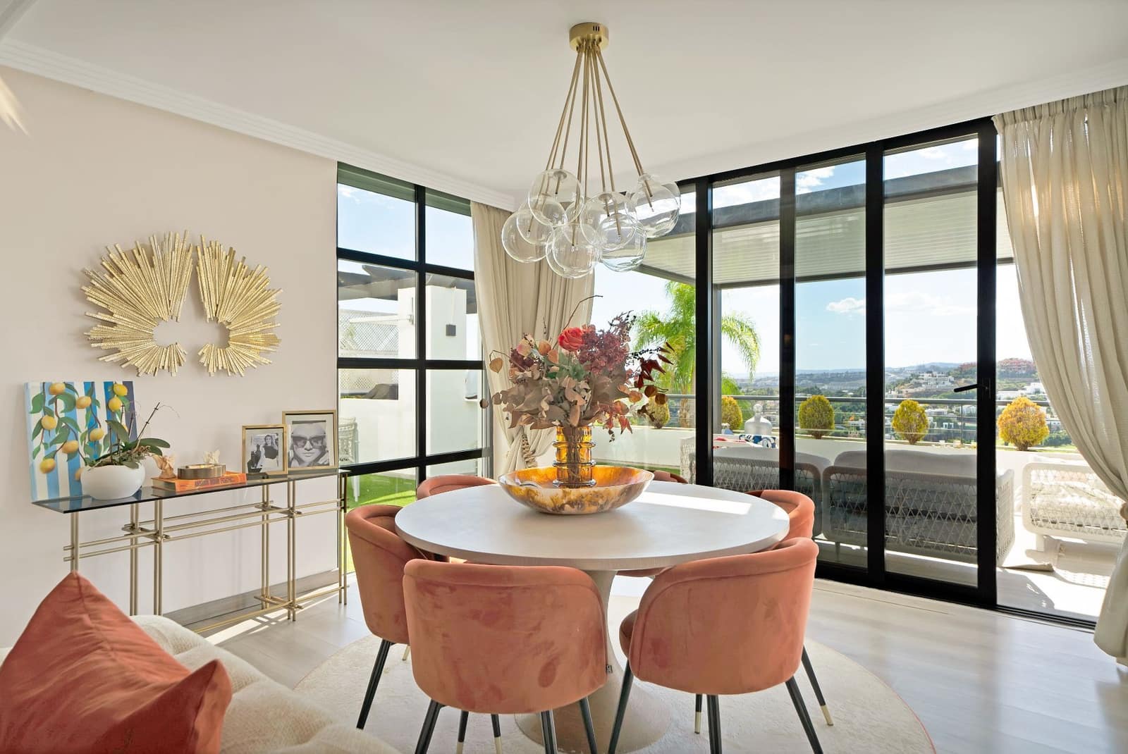 3 soverom Leilighet til salgs i Madrid by med svømmebasseng garasje - € 980 000 (Ref: 10034871)