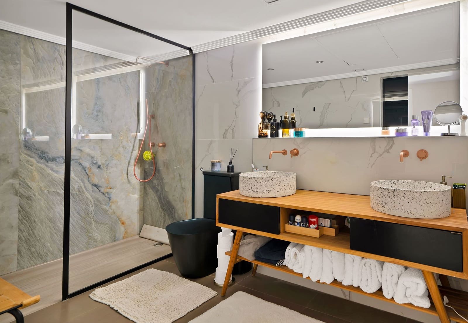 3 soverom Leilighet til salgs i Madrid by med svømmebasseng garasje - € 980 000 (Ref: 10034871)