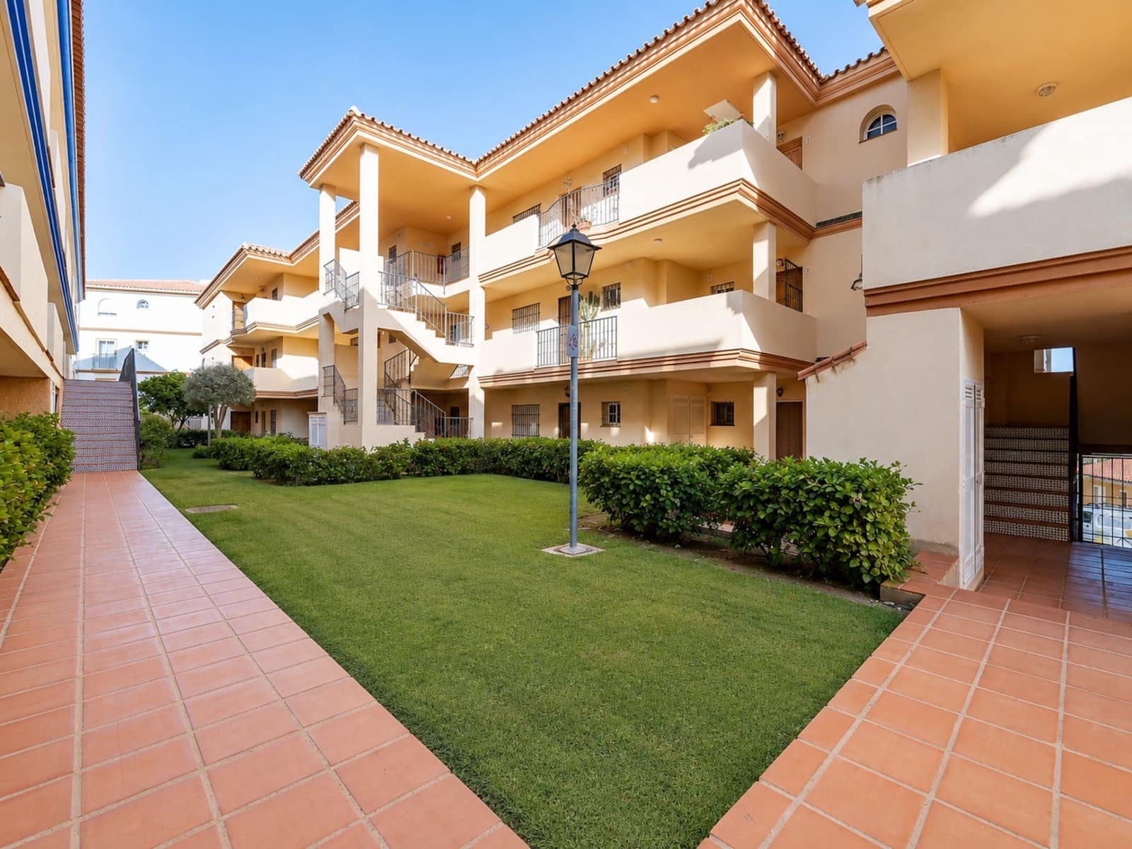 2 soverom Leilighet til salgs i Mijas med svømmebasseng - € 215 000 (Ref: 10034872)